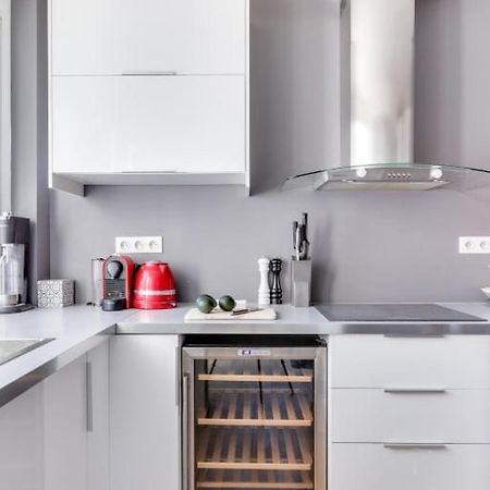 Guestready - Appartement Terrasse Vue Tour Eiffel Παρίσι Εξωτερικό φωτογραφία
