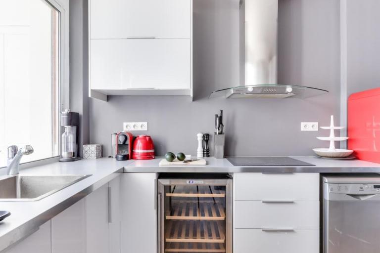 Guestready - Appartement Terrasse Vue Tour Eiffel Παρίσι Εξωτερικό φωτογραφία