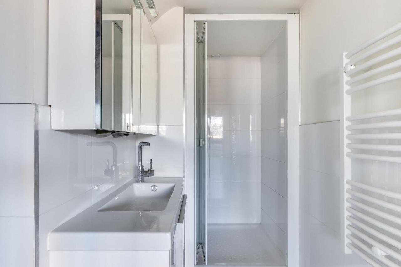 Guestready - Appartement Terrasse Vue Tour Eiffel Παρίσι Εξωτερικό φωτογραφία